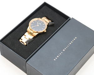 Daniel Wellington (2 фото из 2)