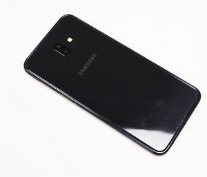 Samsung Galaxy J6+ 32GB 3GB RAM (2 foto / 3)