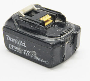 Aku Makita 18V 5.0Ah Li-ion (2 foto / 2)