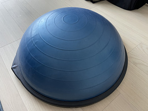 Балансировочный мяч Bosu Pro Balance Trainer (1 фото из 2)