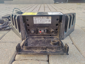 Bosch Indego laadimisjaam (3 foto / 3)