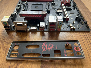 Материнская плата MSI A320M GAMING PRO (3 фото из 3)
