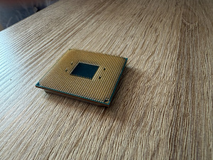 AMD Ryzen 5 2600x процессор (3 фото из 3)