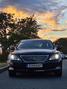 Lexus LS 460 PRESIDENT (2 foto / 13)