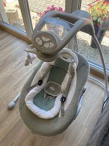 INGENUITY kiik Dream Comfort InLighten Cradling Swing & Rock (2 foto / 2)