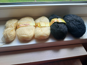 Uus mohair lõng, 4 tokki. (1 foto / 1)
