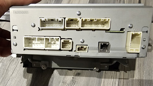 Toyota Avensis 2015-2018 autoraadio / head unit (3 foto / 3)