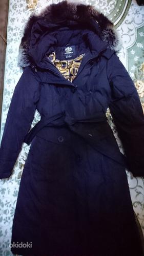 Зимняя куртка чёрная с натуральным-шикарным мехом (фото #2)