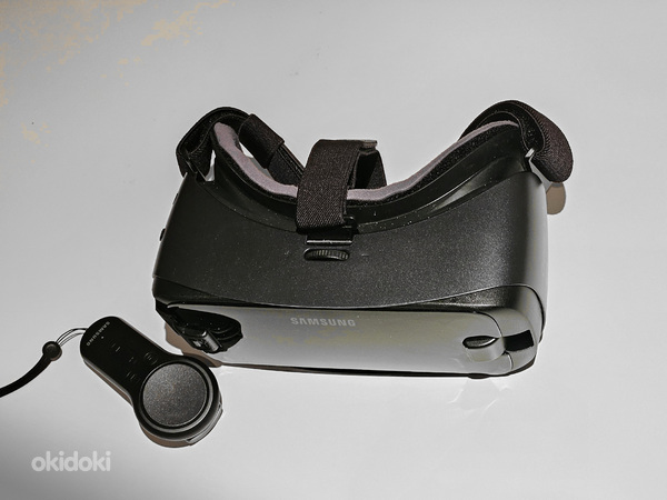Samsung Gear VR w/Controller (foto #1)