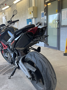 Aprilia SL 750 Shiver ABS (A2 kategooria) (3 foto / 5)