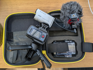 Sony FDR-X1000V 4k Action Cam With Wi-fi & GPS + Lisad (1 foto / 1)