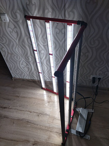 LED лампа для выращивания 600 вт