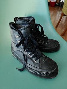 Converse (1 фото из 5)