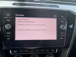 Volkswagen Passat 2.0 R4 140kW R-line 4Motion (15 foto / 15)