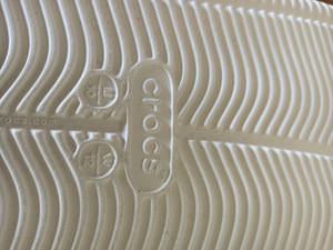 Crocs новые. (5 фото из 6)