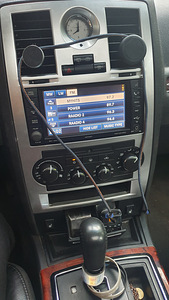 Chrysler 300c 3.0d (4 foto / 6)