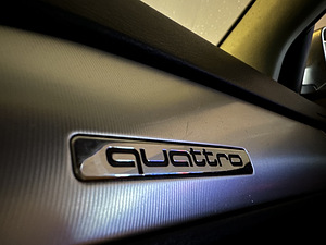 Audi A6 3.0tdi 165kw (10 foto / 15)