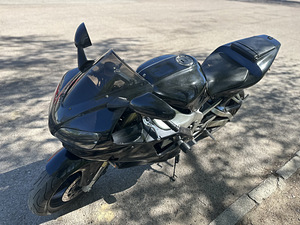 Yamaha R1 110kw (3 foto / 5)