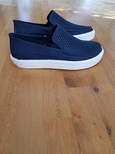 Crogs ionic comfort, sisetald 21 cm (2 foto / 3)