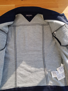 Uus Tommy Hilfigeri teksajakk, suurus 34/XS (4) (2 foto / 3)