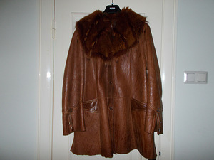 Кожаная куртка р.L, 116cm