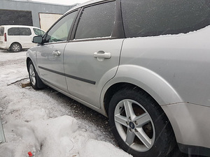 Müüa Ford Focus 2006a 1.6d 80kw, nukkvõllid läbi. (10 foto / 12)