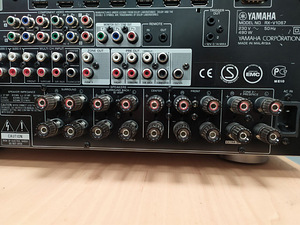 7.1 Yamaha RX-V1067 kodukino ressiiver (4 foto / 10)