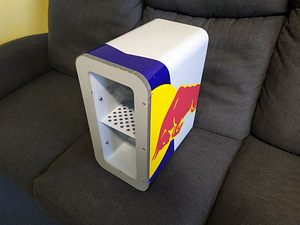 Mini Red Bull külmik (3 foto / 7)
