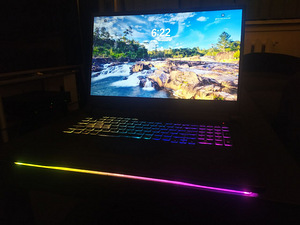 17" Asus ROG Strix i7 512GB RTX2060 sülearvuti (1 foto / 8)