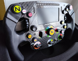 Thrustmaster Ferrari SF1000 Add-on rool, F1 (1 foto / 10)