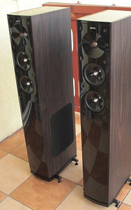 Kvaliteetsed JAMO S606 Taani kõlarid, Walnut (3 foto / 7)