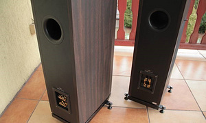 Kvaliteetsed JAMO S606 Taani kõlarid, Walnut (7 foto / 7)