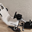 Белое раллийное кресло Playseat с держателем рычага переключения передач (фото #4)