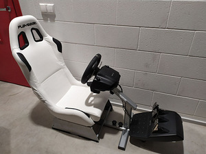 Valge Playseat rallitool Xbox Playstation, ilma roolita (5 foto / 5)