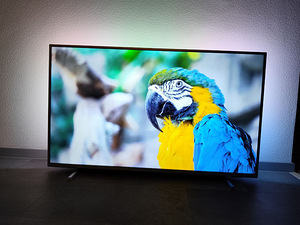 50" Philips Ambilight 4K UHD SMART TV телевизор (1 фото из 9)