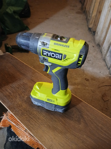 Аккумуляторная дрель Ryobi