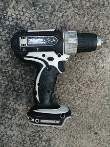 Makita Akutrell 18V (1 foto / 2)
