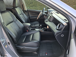 Autorent Rav4 COMFORT Hybrid/LPG BOLT FORUS UBER (6 foto / 10)