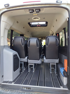 Ford Transit 9 istukoht Automaat Mikrobuss Buss (14 foto / 15)