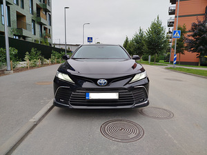 Toyota Camry 2022 Hybrid (1 foto / 15)
