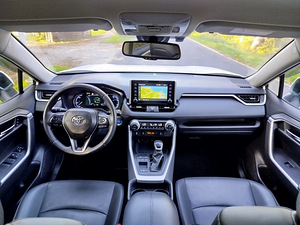 Autorent Rav4 2021 Hybrid Bolt Forus Takso Uber (4 foto / 10)