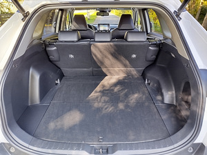 Autorent Rav4 2021 Hybrid Bolt Forus Takso Uber (9 foto / 10)
