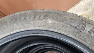 Rehvid 225/55/R19 Goodyear (4 foto / 8)