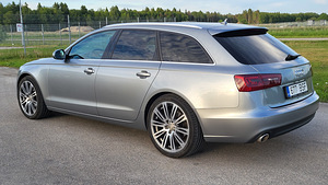 Audi A6 Quattro 2012 (6 foto / 12)