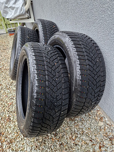Шины 8шт летние и зимние шины 205/55 R16 (2 фото из 9)
