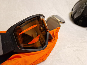 Mäeprillid SPY ja Quicksilver kiiver (4 foto / 4)