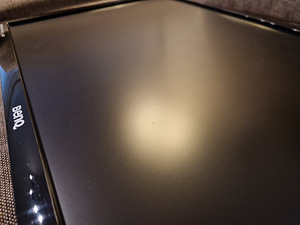 Monitorid 24" + 27" ja lauakinnitus (2 foto / 3)