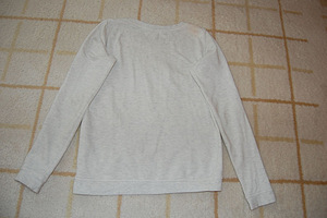 H&M sviiter tüdrukule,160 (2 foto / 2)