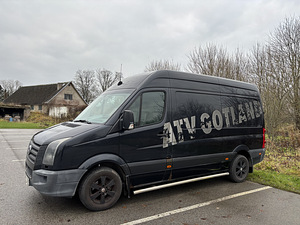 Volkswagen Crafter (2 foto / 14)