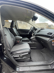 Honda CR-V (7 foto / 8)